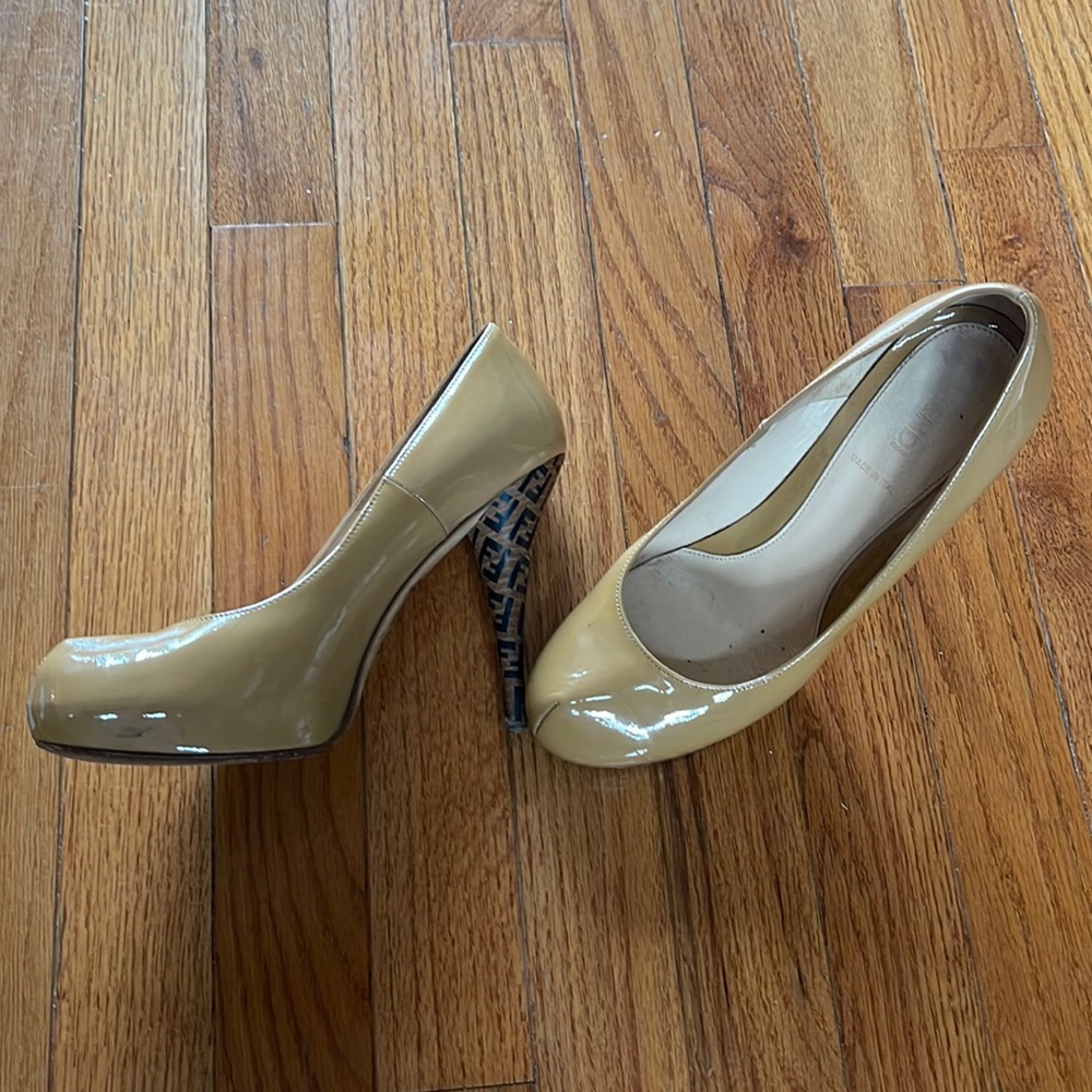 Fendi heels